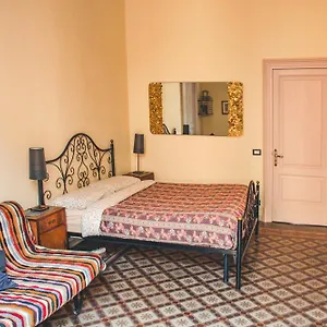 Casa Verdi - House Of Travelers Vendégház Catania